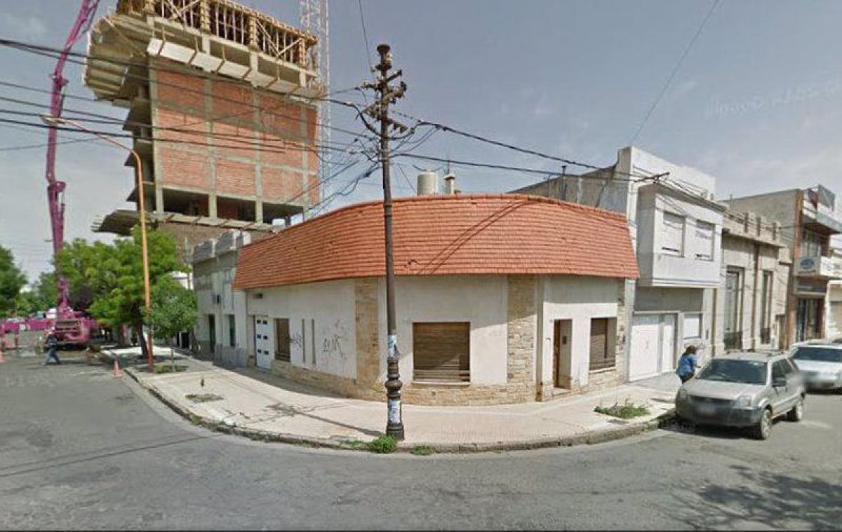 2 bedrooms House in Buenos Aires, Argentina No. 80233