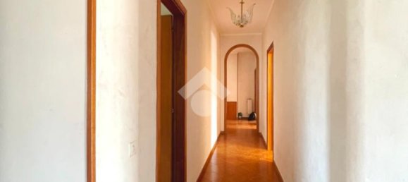 Квартира с 3 спальнями в Трани, Италия № 134418 7