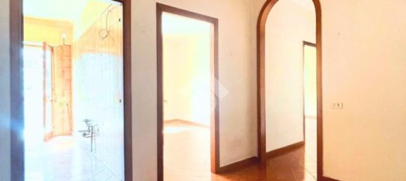 Квартира с 3 спальнями в Трани, Италия № 134418 2