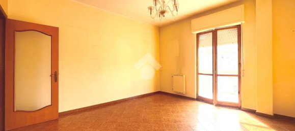 Квартира с 3 спальнями в Трани, Италия № 134418 13