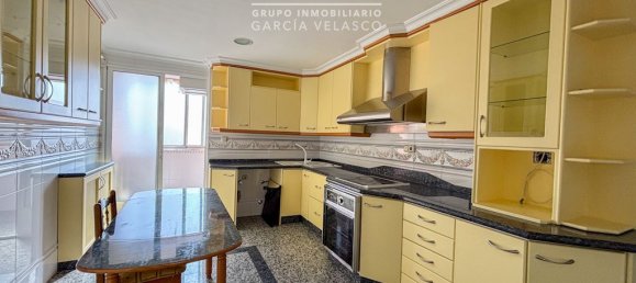 Квартира с 4 спальнями в Альбасете, Испания № 147777 9