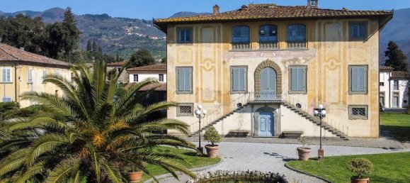 15 bedrooms Villa in Montale, Italy No. 296902 7