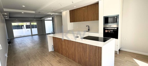 4 bedrooms House in Seixal, Portugal No. 58093 4