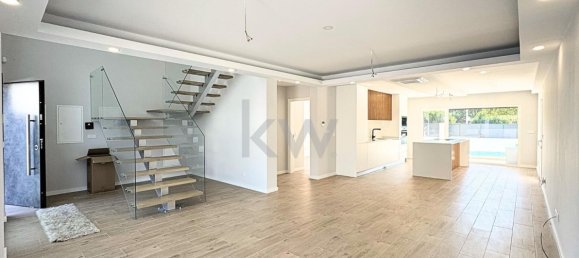 4 bedrooms House in Seixal, Portugal No. 58093 3