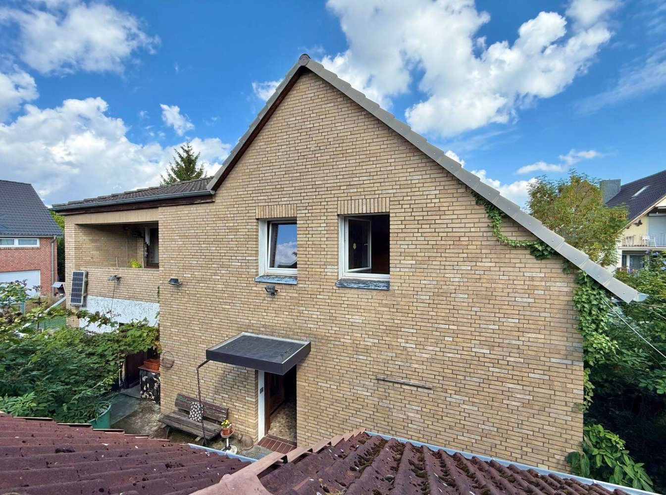 9 rooms Townhouse in Hanover, Germany No. 331383