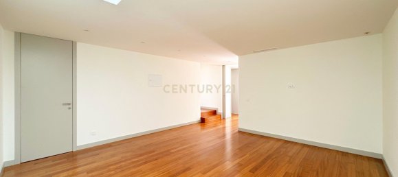 4 bedrooms Villa in Santo Tirso, Portugal No. 121207 34