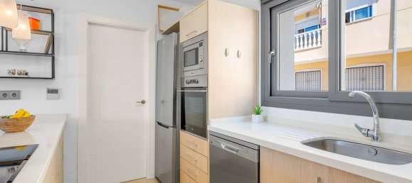 Таунхаус с 3 спальнями в Аликанте, Испания № 170317 16