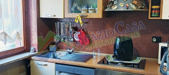Apartamento de 3 habitaciónes en Giulianova, Italy No. 210754 6