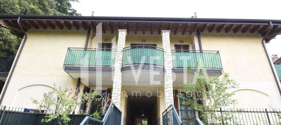 2 Schlafzimmer Wohnung in Merate, Italy, Nr. 365531 15