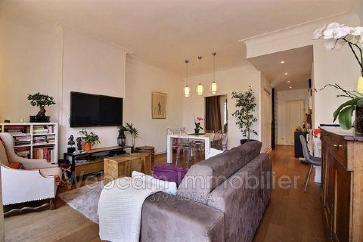 2 bedrooms Condo in Cannes, France No. 13782