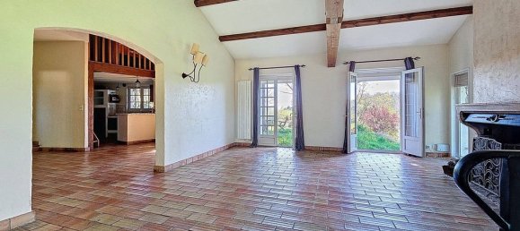 3 bedrooms House in Vienne, France No. 191548 6