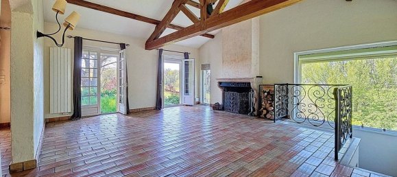 3 bedrooms House in Vienne, France No. 191548 5