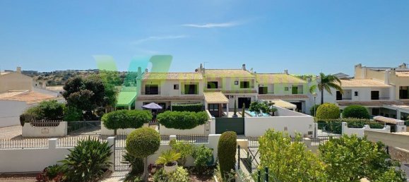 3 Schlafzimmer Villa in Albufeira, Portugal, Nr. 204564 26