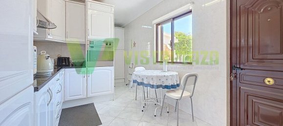 3 Schlafzimmer Villa in Albufeira, Portugal, Nr. 204564 10