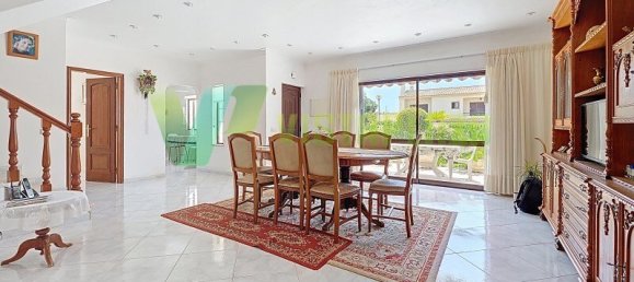 3 Schlafzimmer Villa in Albufeira, Portugal, Nr. 204564 5