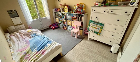 3 bedrooms Apartment in Poissy, France No. 182194 5