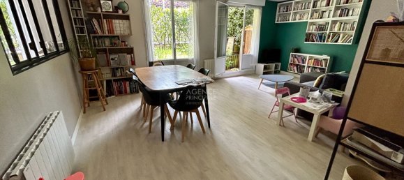 3 bedrooms Apartment in Poissy, France No. 182194 3