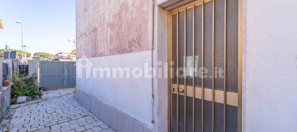 2 bedrooms Apartment in Nettuno, Italy No. 52569 2