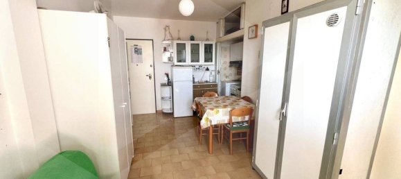 2 rooms Apartment in San Salvo, Italy No. 17872 5
