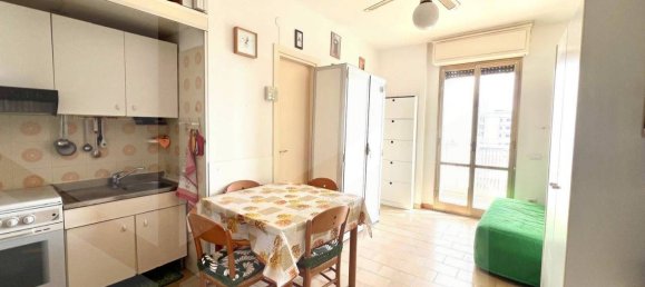 2 rooms Apartment in San Salvo, Italy No. 17872 2