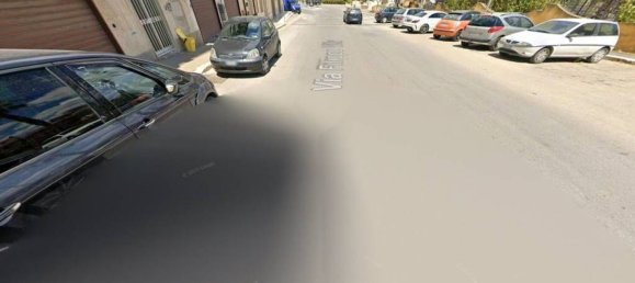 98m² Commercial property in Racalmuto, Italy No. 317622 4