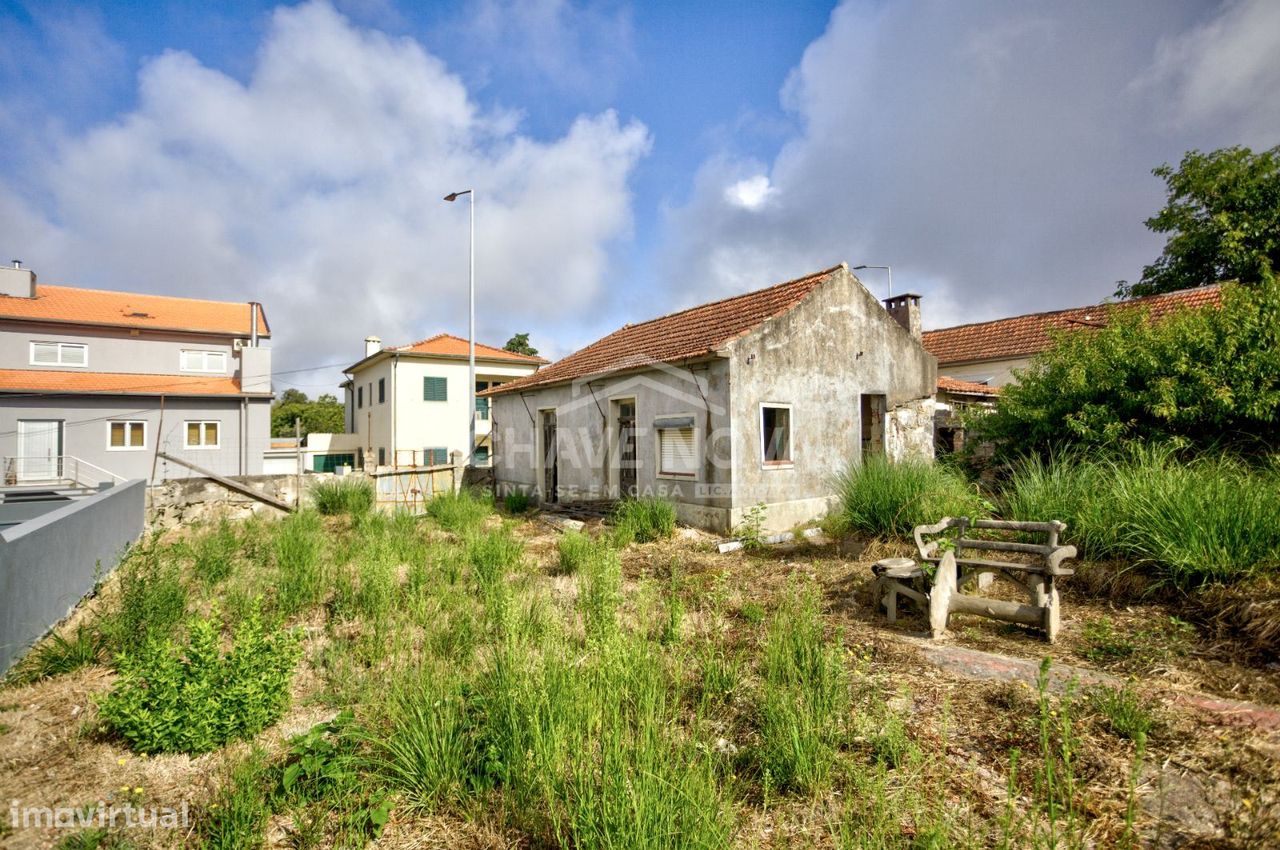 682m² Land in Vila Nova de Gaia, Portugal No. 305875