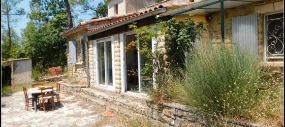 3 bedrooms House in Le Val, France No. 314400 4