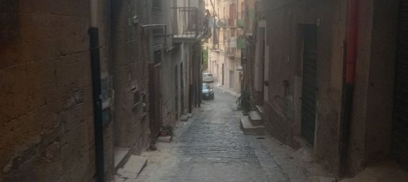 2 bedrooms Apartment in Caltanissetta, Italy No. 333889 24