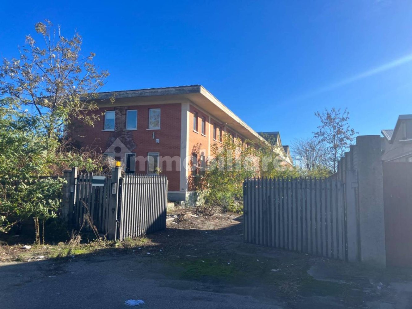 Armazém de 5 divisões em Biella, Italy N.º 125717