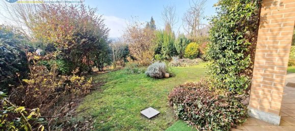 3-salle Appartement à Como, Italy No. 94459 3