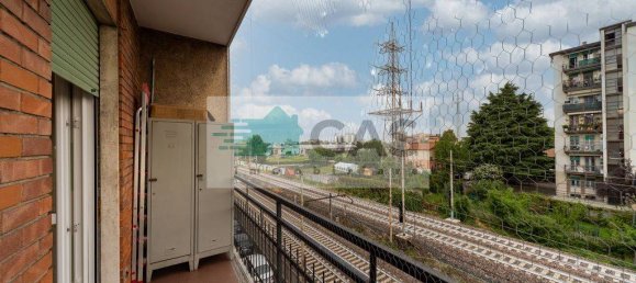 Apartamento de 2 dormitorios en Monza, Italy No. 372423 21