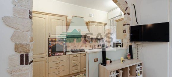 Apartamento de 2 dormitorios en Monza, Italy No. 372423 5