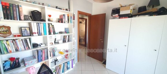 2 غرف نوم شقة في San Nicola la Strada, Italy رقم 344486 49