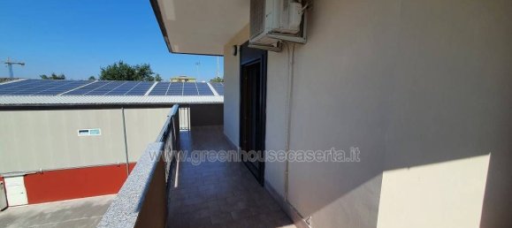 Apartamento T2 em San Nicola la Strada, Italy N.º 344486 17