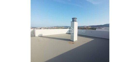 2 bedrooms Penthouse in Cadiz, Spain No. 145613 3