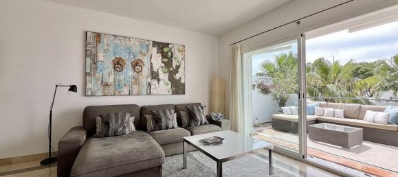 2 bedrooms Penthouse in Estepona, Spain No. 180194 13