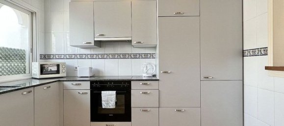 2 bedrooms Penthouse in Estepona, Spain No. 180194 10