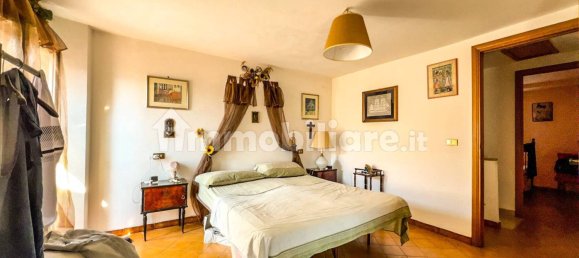 Apartamento T3 em Vico nel Lazio, Italy N.º 226331 10