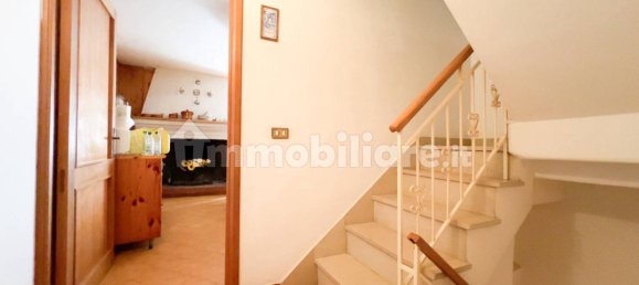Apartamento T3 em Vico nel Lazio, Italy N.º 226331 7