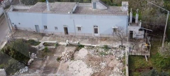 Villa de 10 habitaciónes en Locorotondo, Italy No. 20729 3