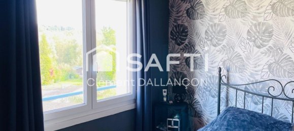 3 chambres Appartement à Saint-Quentin, France No. 232273 3