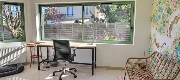 Casa de 3 dormitorios en Epone, France No. 173712 9