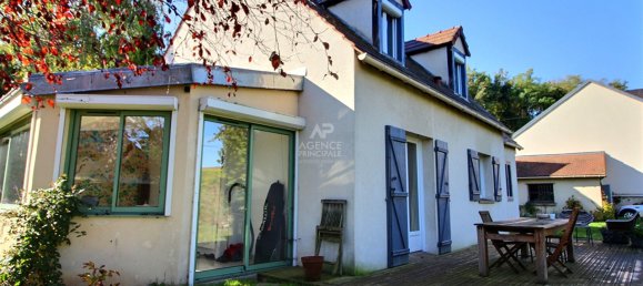 Casa de 3 dormitorios en Epone, France No. 173712 4