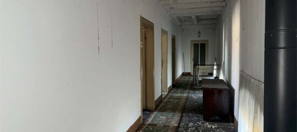 6 rooms House in Monteforte d'Alpone, Italy No. 276475 8