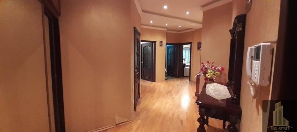 2 bedrooms Apartment in Nasimi, Azerbaijan No. 1748 4