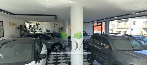 Propiedad comercial en Martinsicuro, Italy 158 m² No. 68389 23