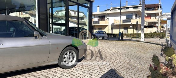 Propiedad comercial en Martinsicuro, Italy 158 m² No. 68389 7