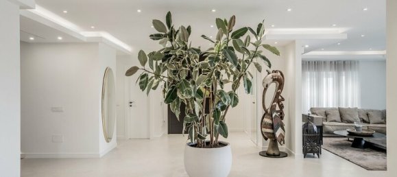 5 Schlafzimmer Villa in Marbella, Spain, Nr. 96987 12