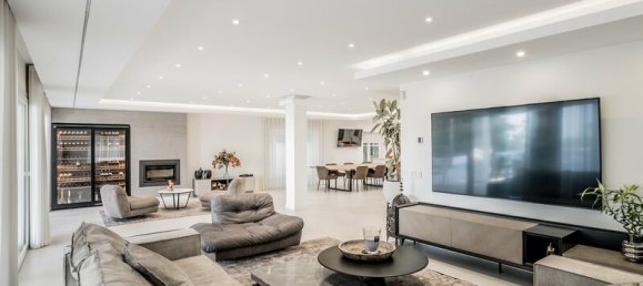 5 Schlafzimmer Villa in Marbella, Spain, Nr. 96987 20