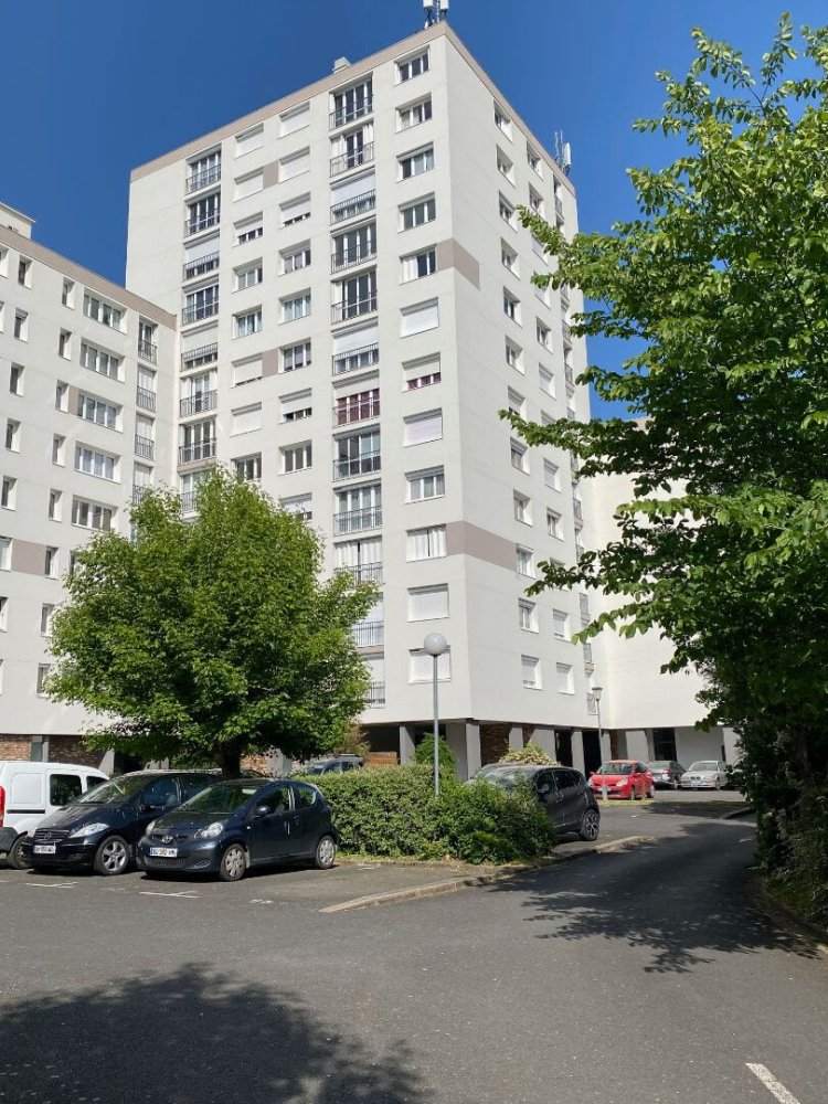 2 chambres Appartement à Olivet, France No. 256491